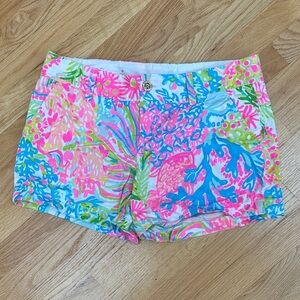 Lilly pulitzer Lovers Coral Callahan shorts size 10